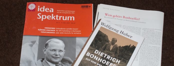 Aktuelle Publikationen zu Dietrich Bonhoeffer. Foto: Borée