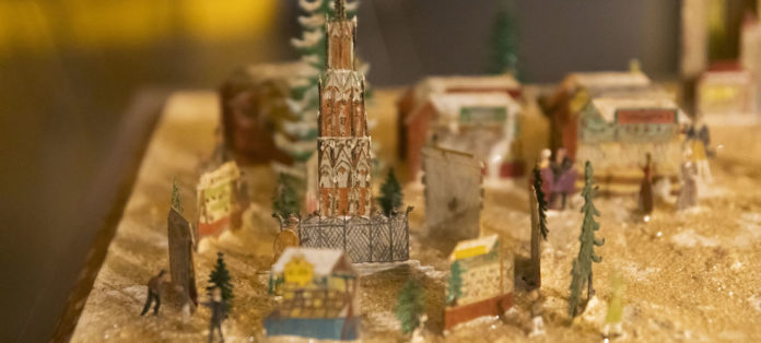 Das Zinnfigurenmodell vom Weihnachtsmarkt.Foto: Rehm (Bibelmuseum)