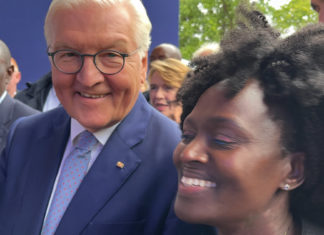 „Ihr schafft es, denn ich habe es geschafft“ Naomi Kirsten-Hurtig beim Empfang durch Bundespräsident Frank-Walter Steinmeier, ganz links der kenianische Präsident William Ruto. Foto: privat